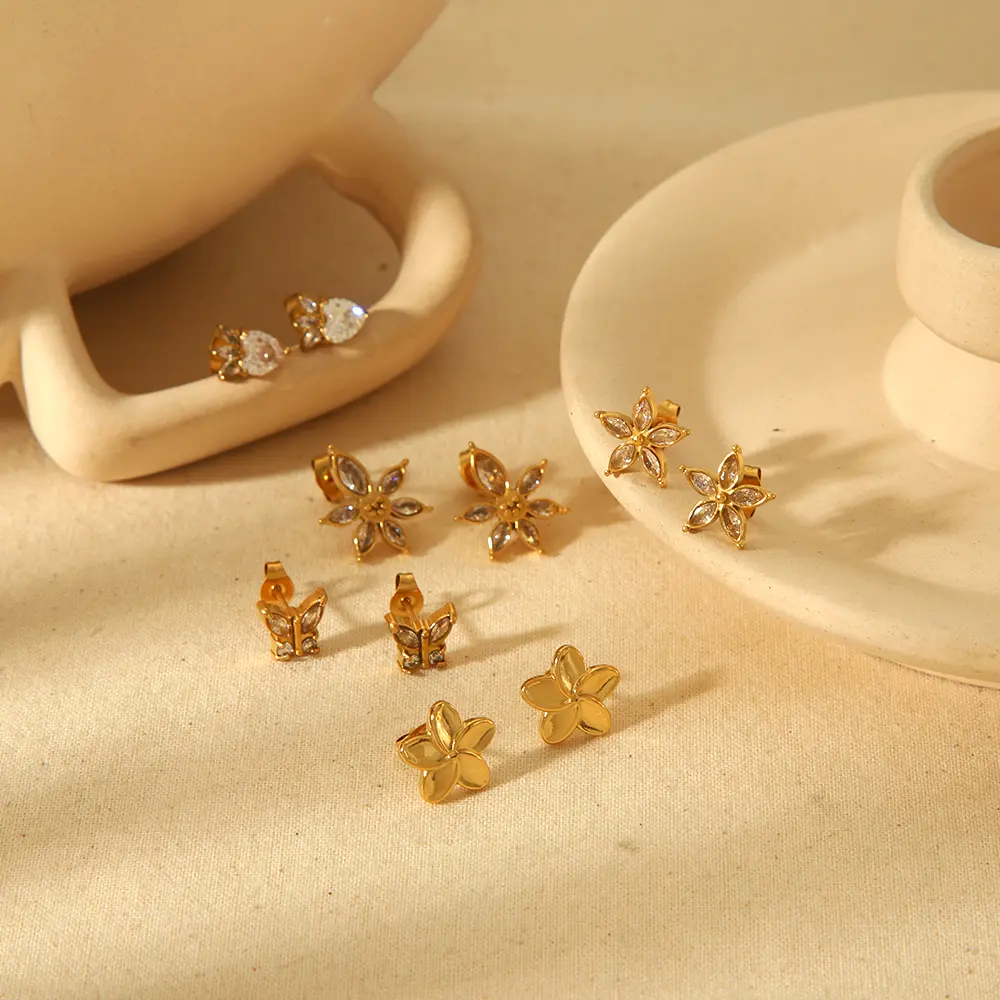 1 Pair Sweet Simple Style Flower Shape Stainless Steel 18K Gold Plated Inlay Zircons Women's Stud Earrings h5 